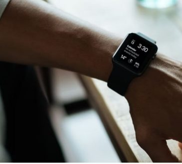 Stylish Smartwatches Redefining Fashion & Function in 2025